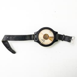 WWII German Luftwaffe AK 39 Wrist Compass