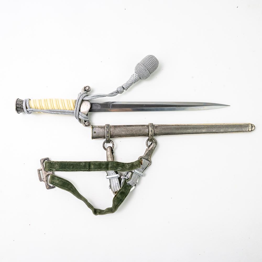 WWII German Army Officer Dagger W/Hangers-Holler