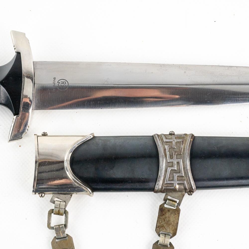 WWII German Chained SS Dagger-RZM Carl Eickhorn