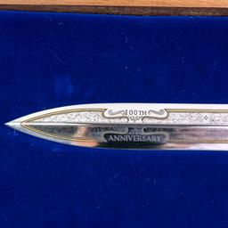 Buck 100th Anniversary Geronimo Peace Dagger Knife