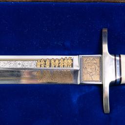 Buck 100th Anniversary Geronimo Peace Dagger Knife