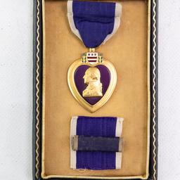 WWII US Purple Heart Medal W/Case, Numbered