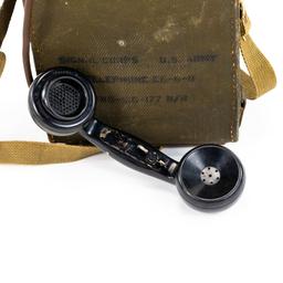 WWII US Field Phone Telephone Set, EE-B-8 (2)