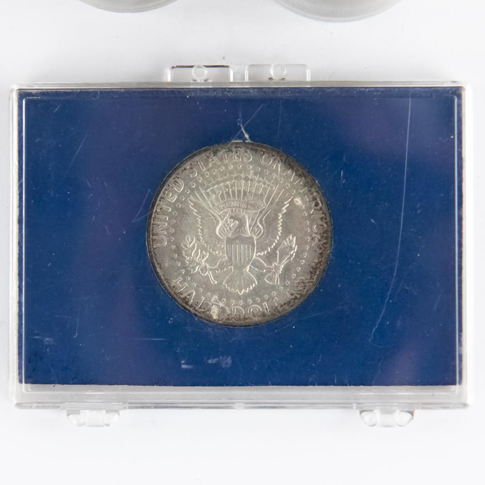 (33) Assorted 1965-1970 40% Kennedy Silver 50C