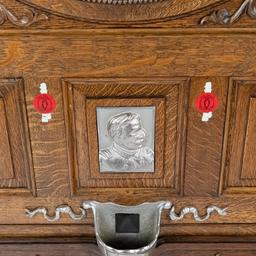 Mills 25c "Dewey" Floor Model Upright Slot Machine