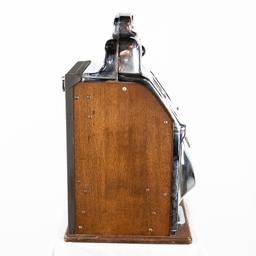 Jennings $1 Standard Chief Slot Machine
