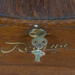 Regina Hexaphone Coin Op Cylinder Phonograph