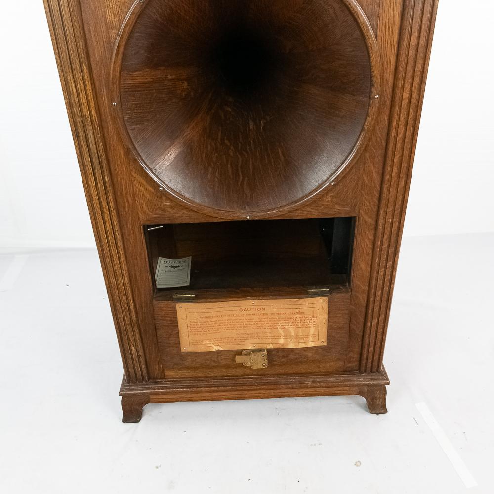 Regina Hexaphone Coin Op Cylinder Phonograph