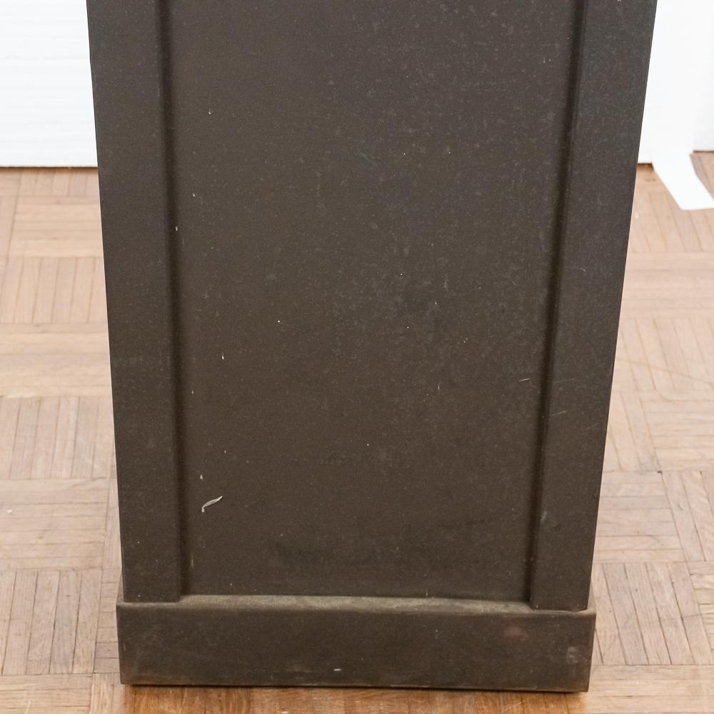 Metal, Locking Slot Machine Stand