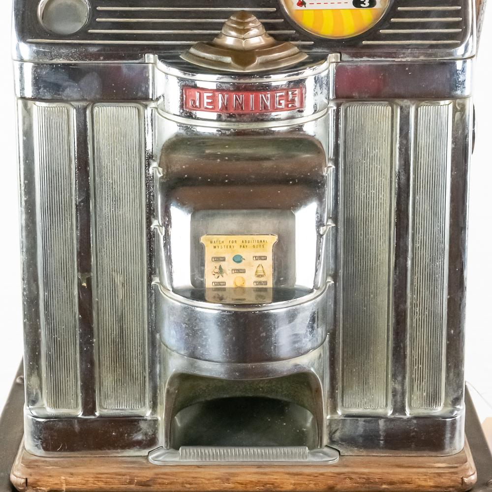 Jennings 10 Cent Export Chief Slot Machine