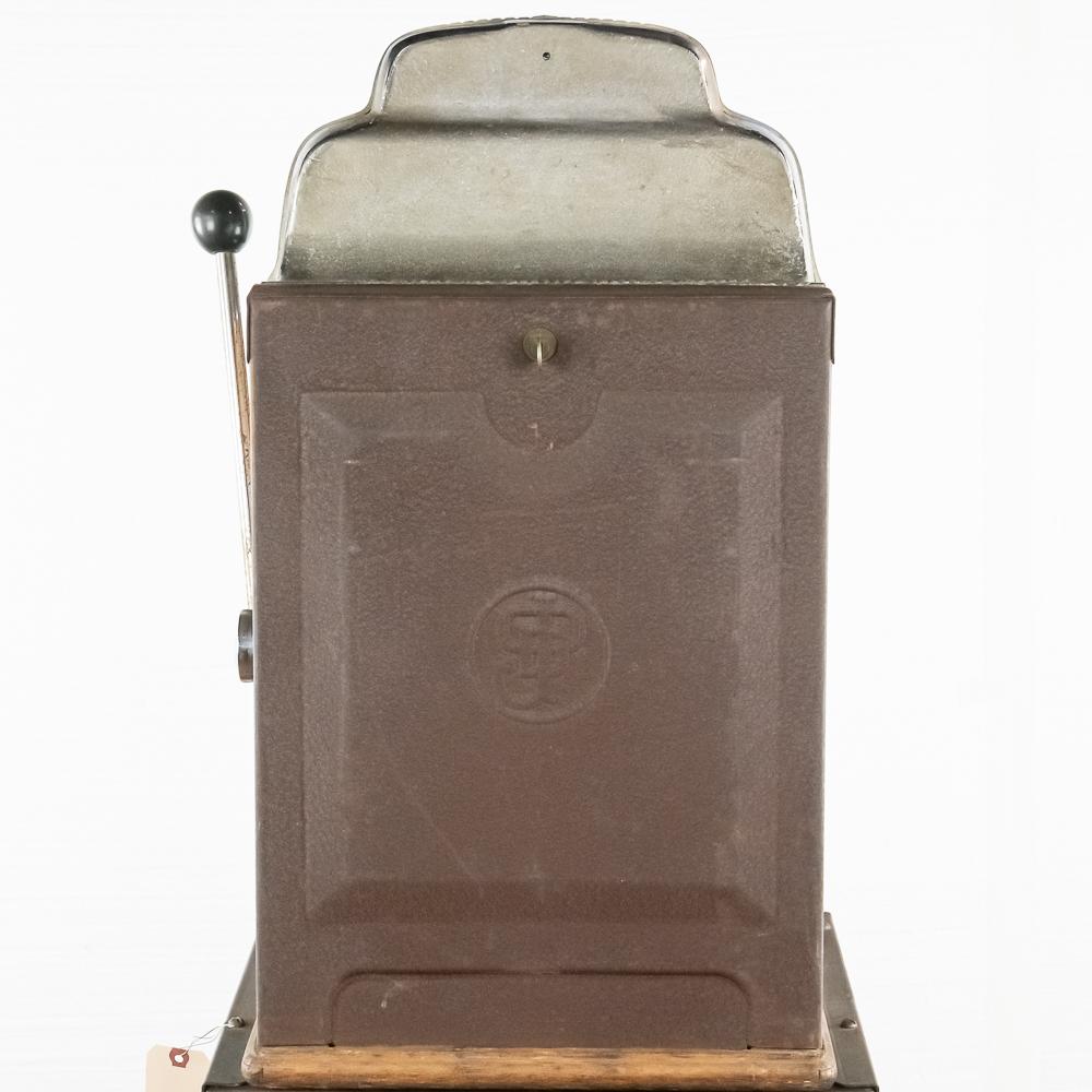Jennings 10 Cent Export Chief Slot Machine