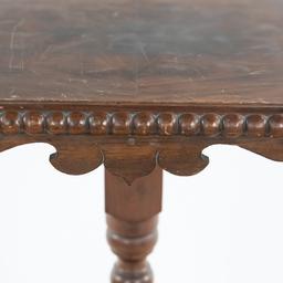 Small Victorian Burl Top End Table