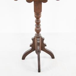 Small Victorian Burl Top End Table
