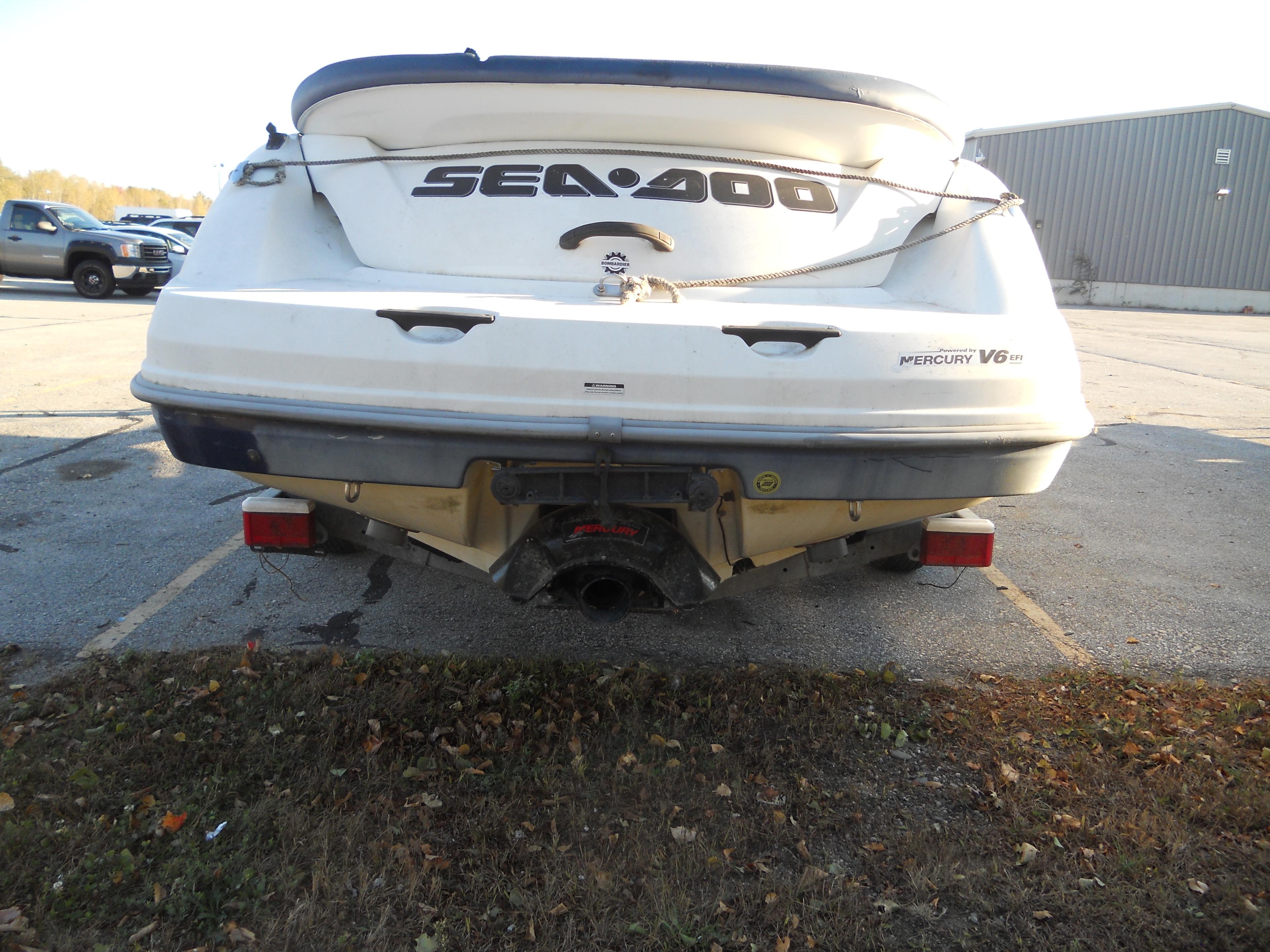 Sea-Doo Challenger 2000 Motorboat