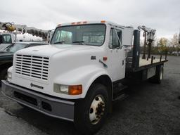 2000 International 4700 Single Axle Flat Bed Truck