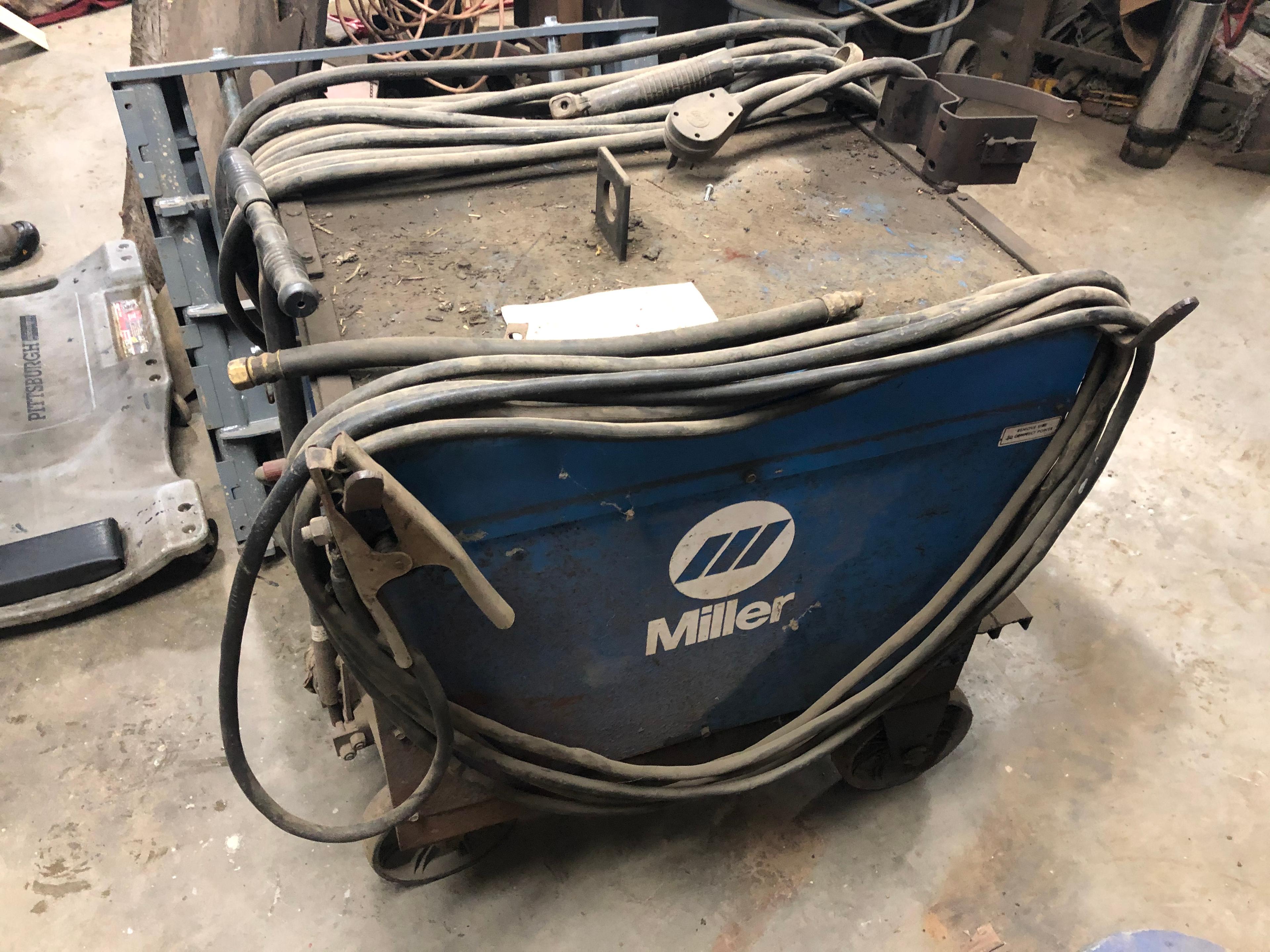 Miller Dialarc 250 Welder