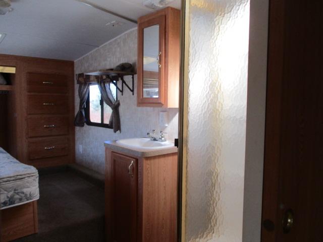 2007 Forest River Cherokee Camper