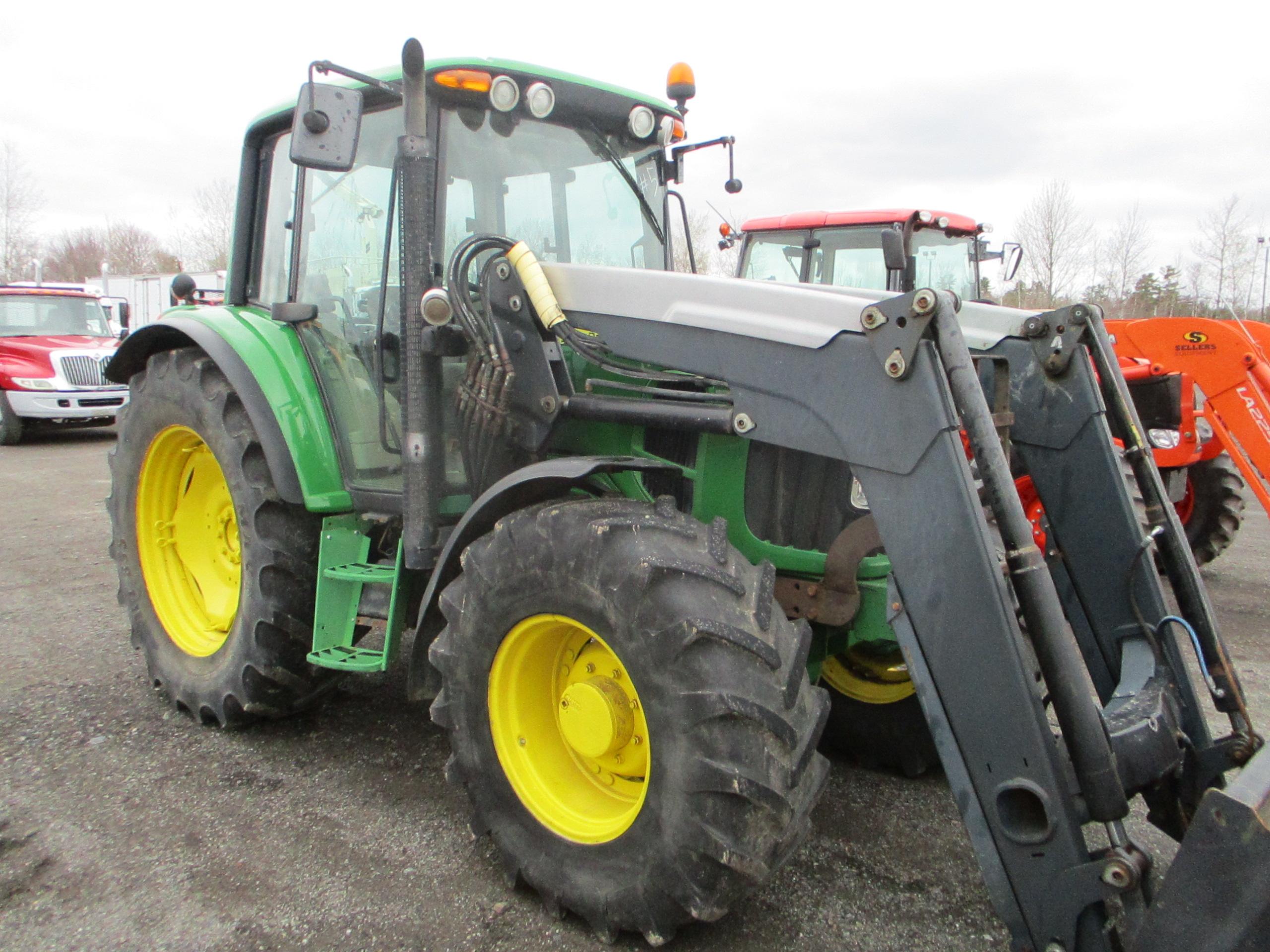 2010 JD 6430 Premium Farm Tractor