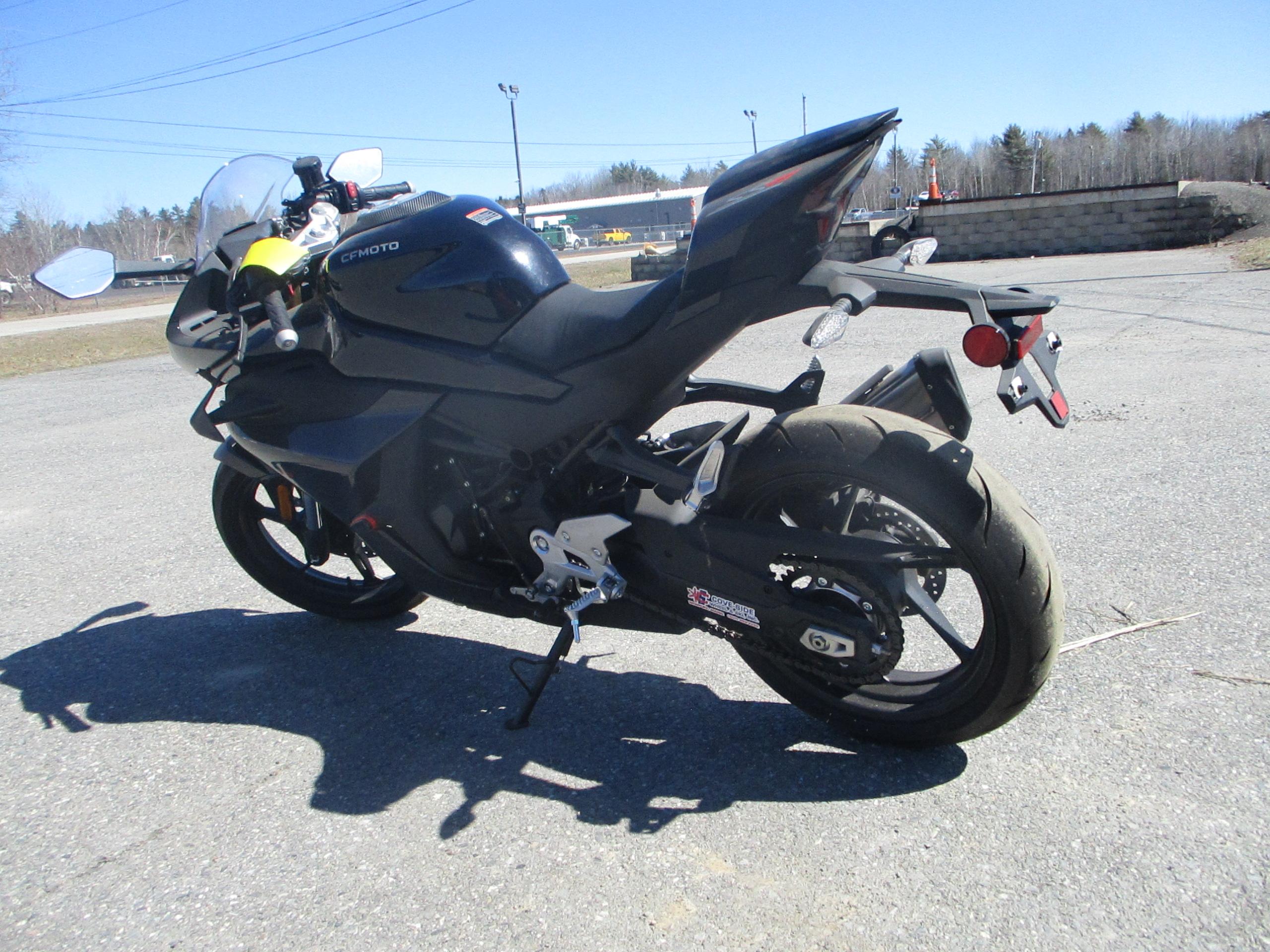 2024 CFMOTO 450SS Motorcycle