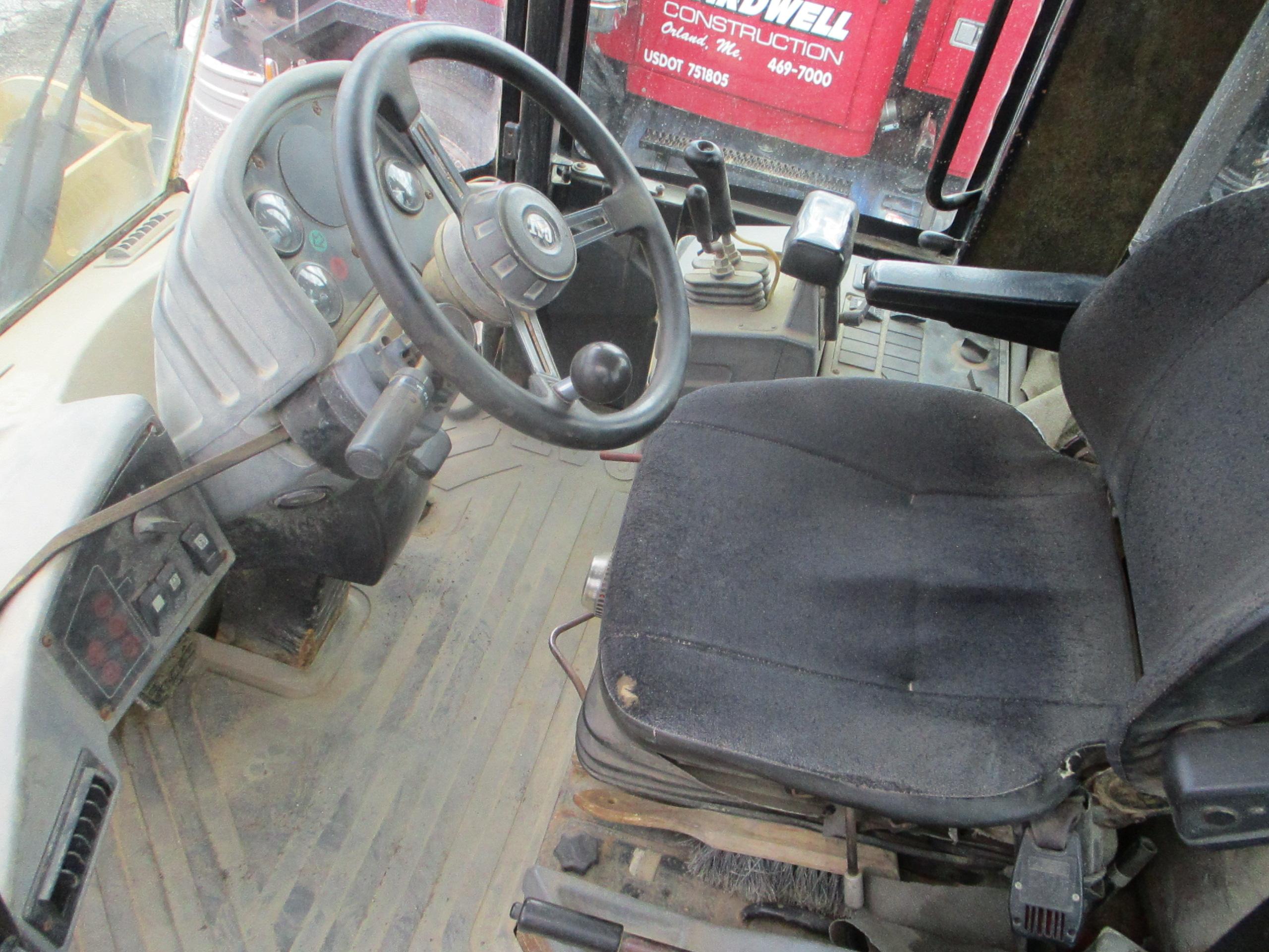 Cat 938G Loader