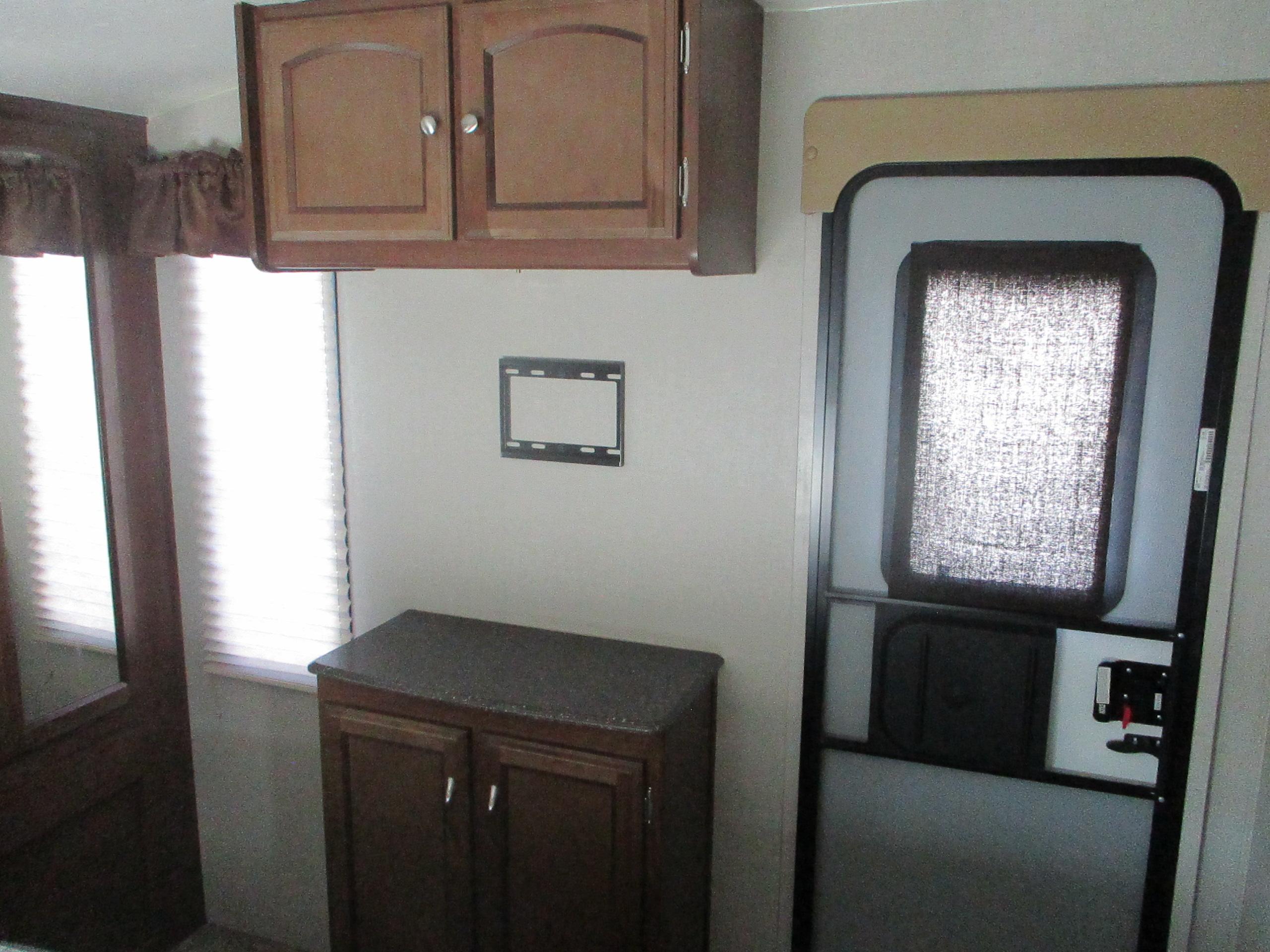 2016 Coachman Freedom Express Camper