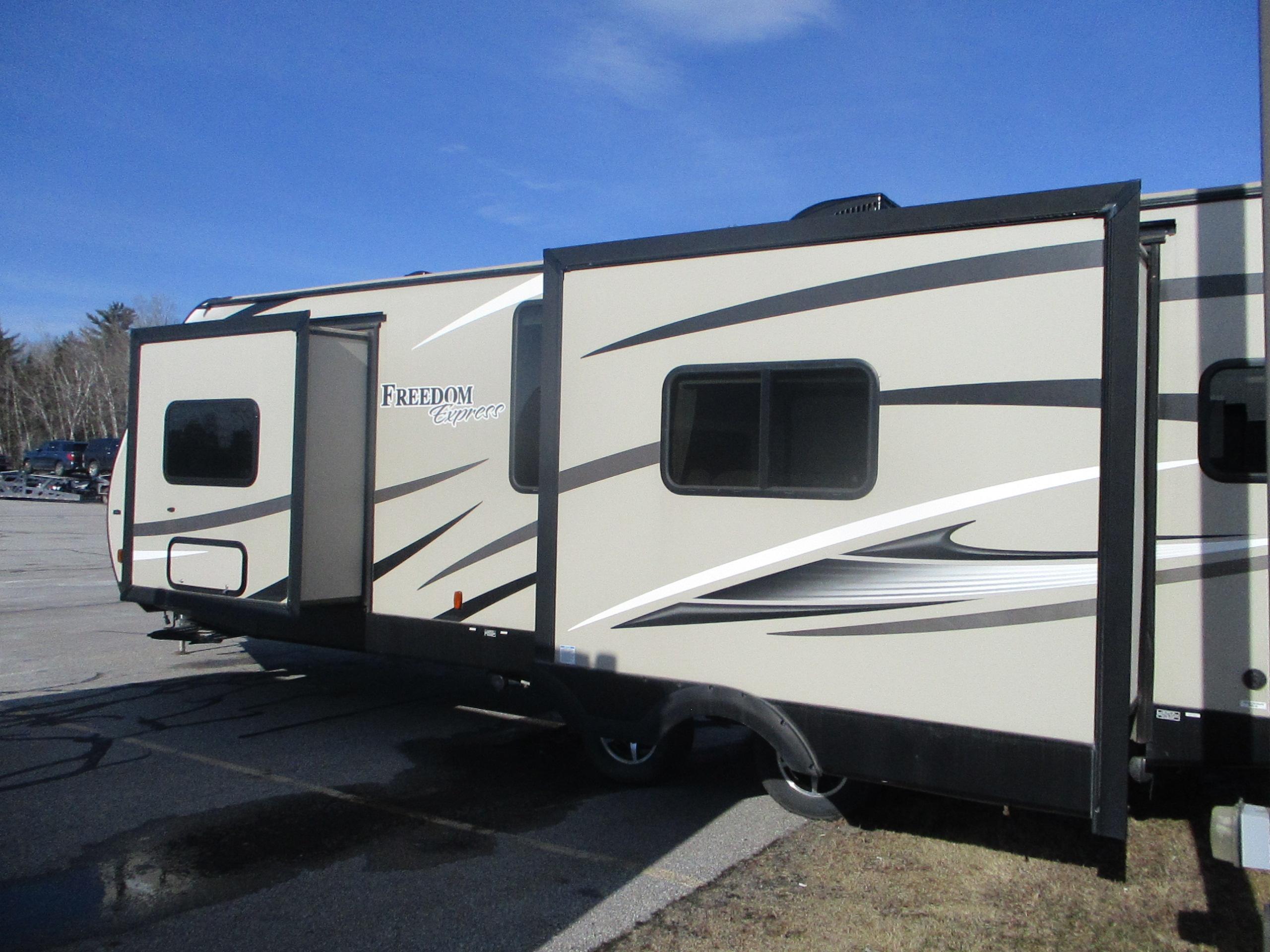 2016 Coachman Freedom Express Camper