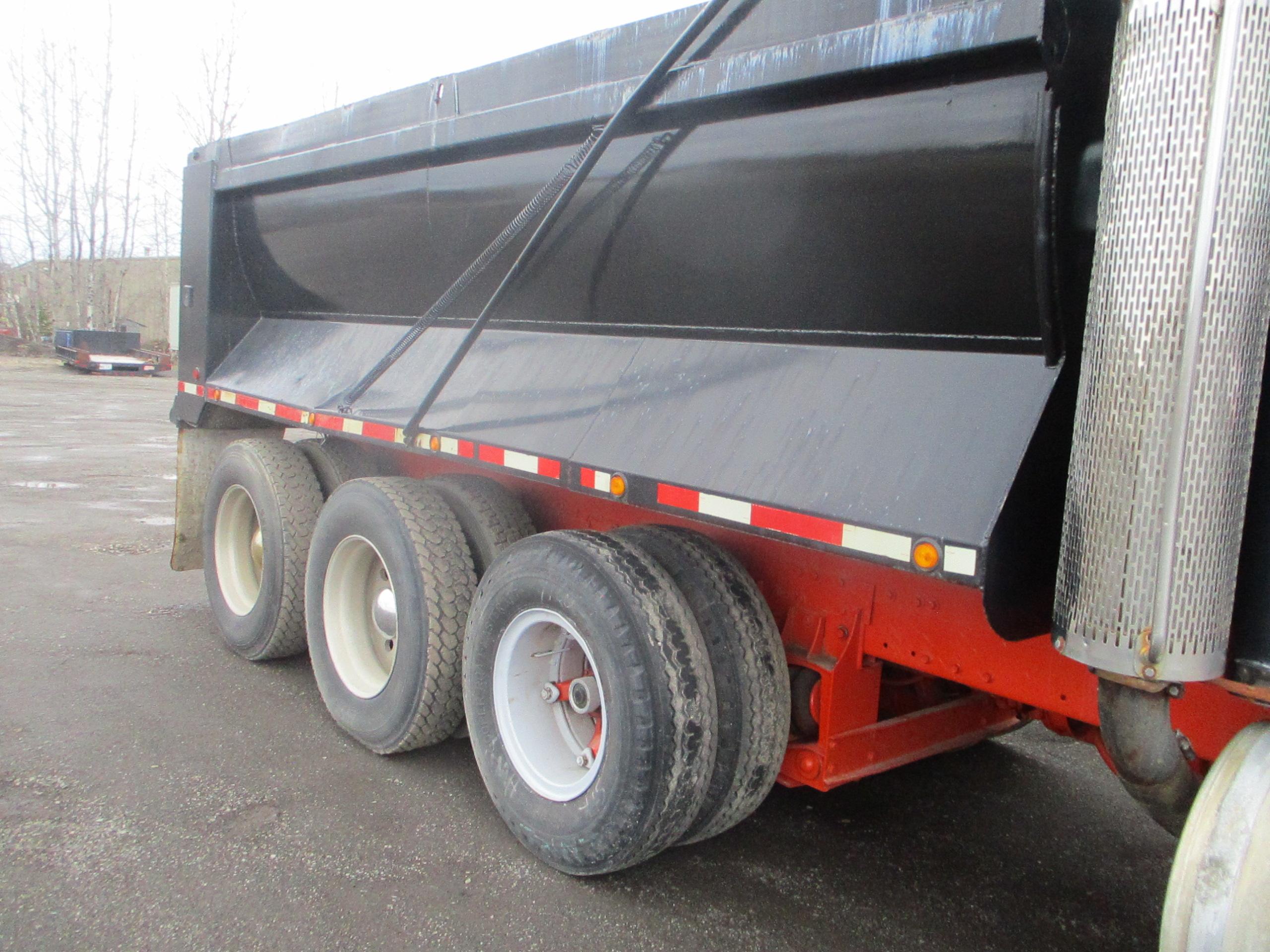 1981 Peterbilt Tri-Axle Dump Truck