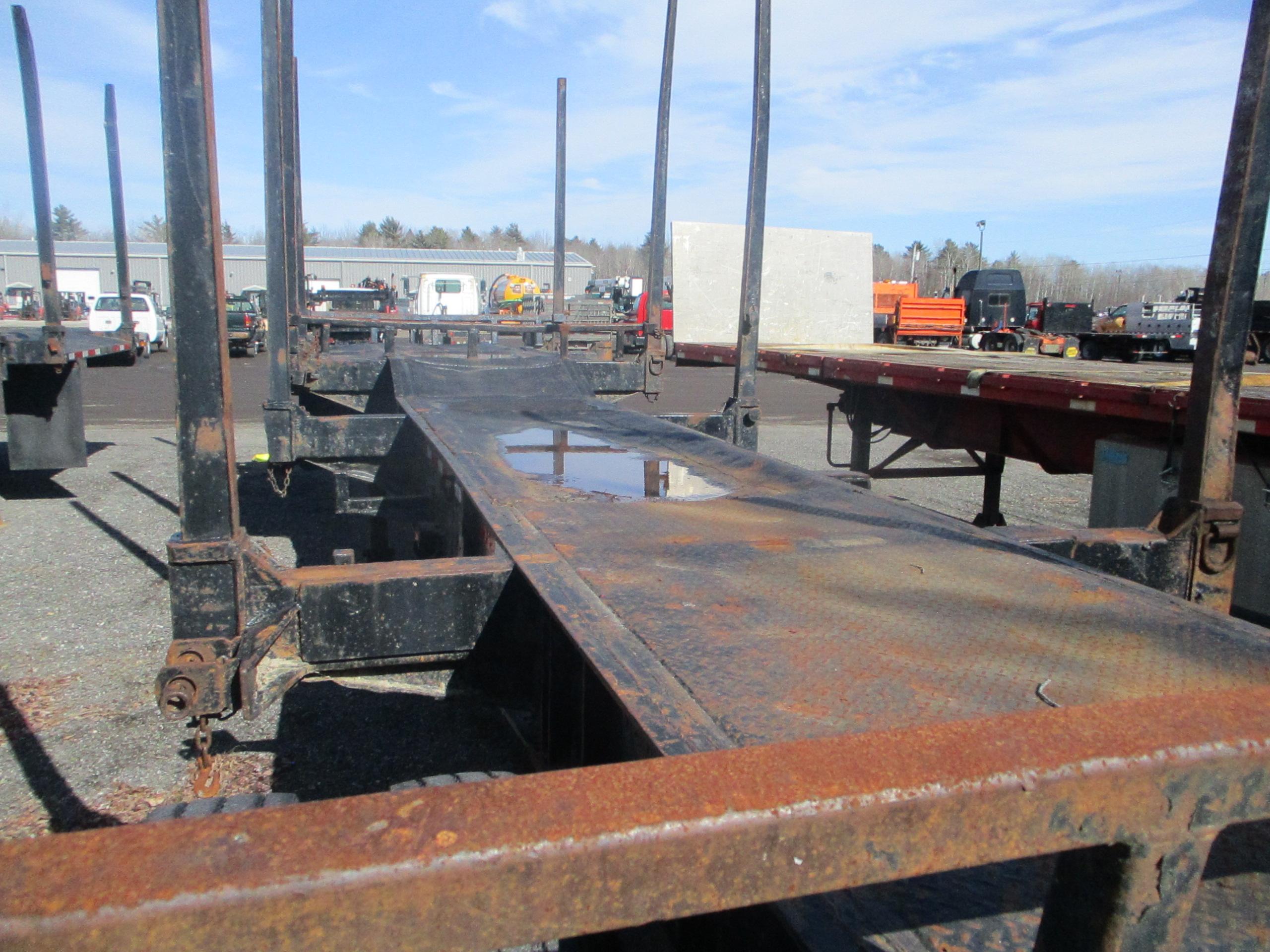 1997 Valley Tri-Axle Log Trailer