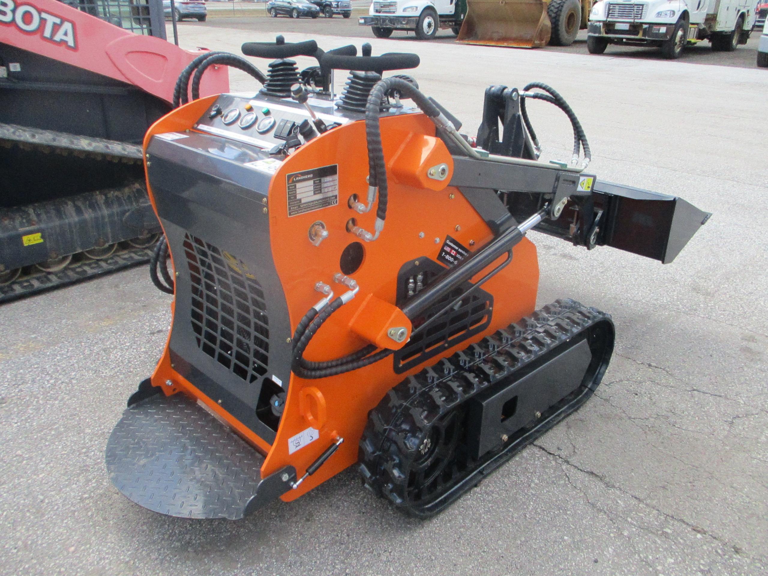 Land Hero LDH-T460XX Mini Skid Steer Loader