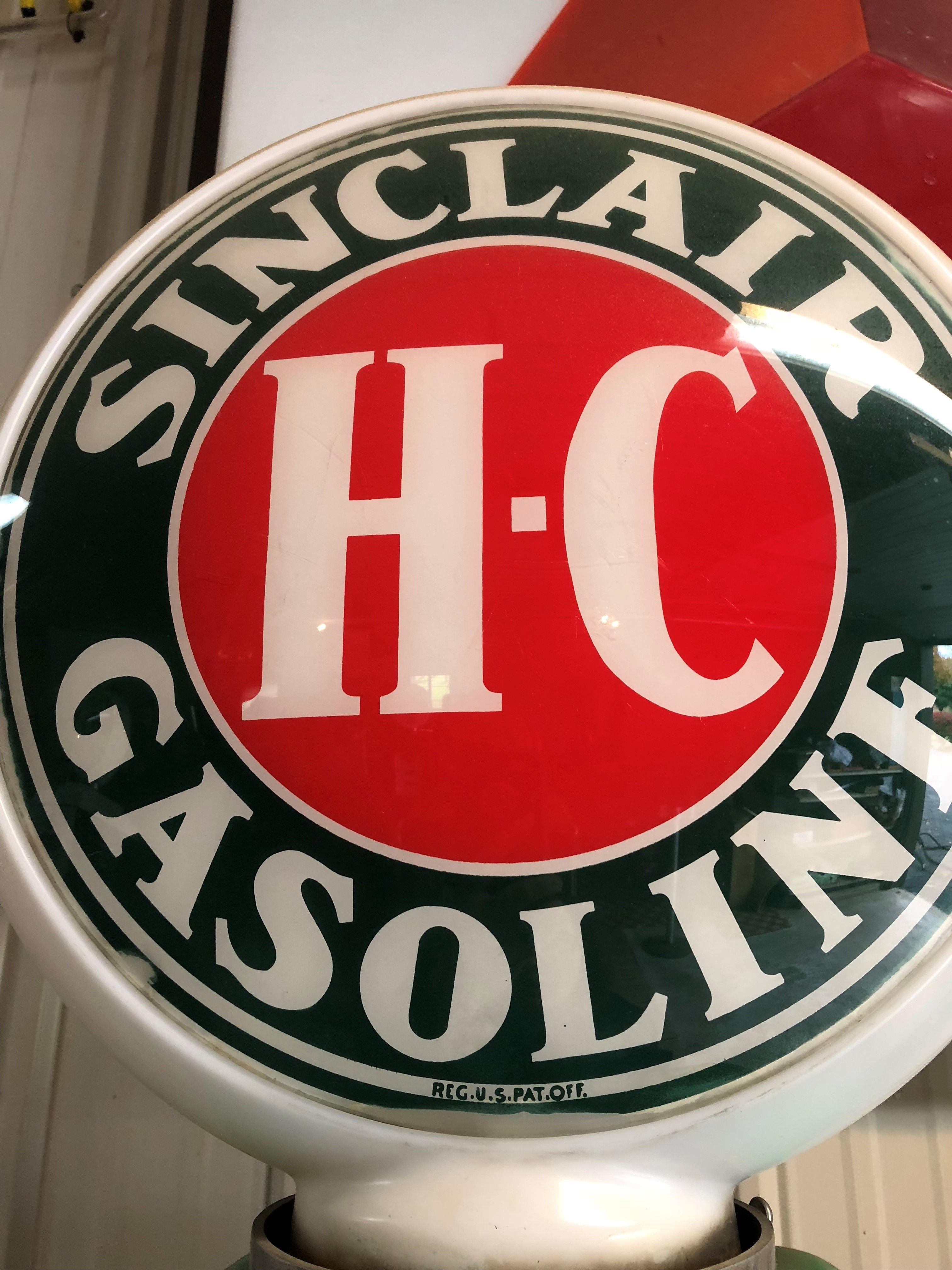 Sinclair H-C Antique Gas Pump