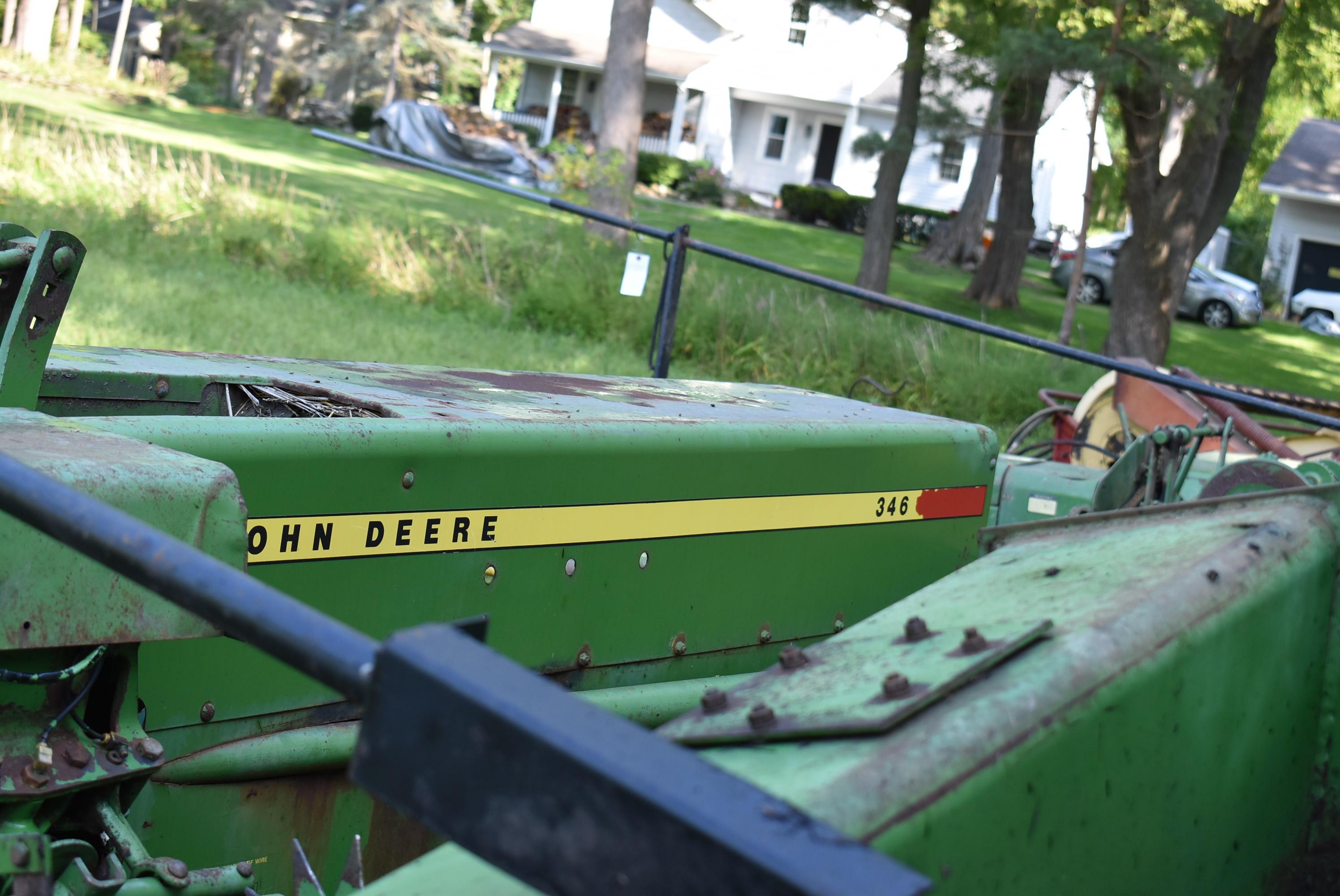 John Deere 346 wire baler w/kicker