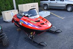 Polaris 600 XC Variable Exhaust Snowmobile, 2,436 m