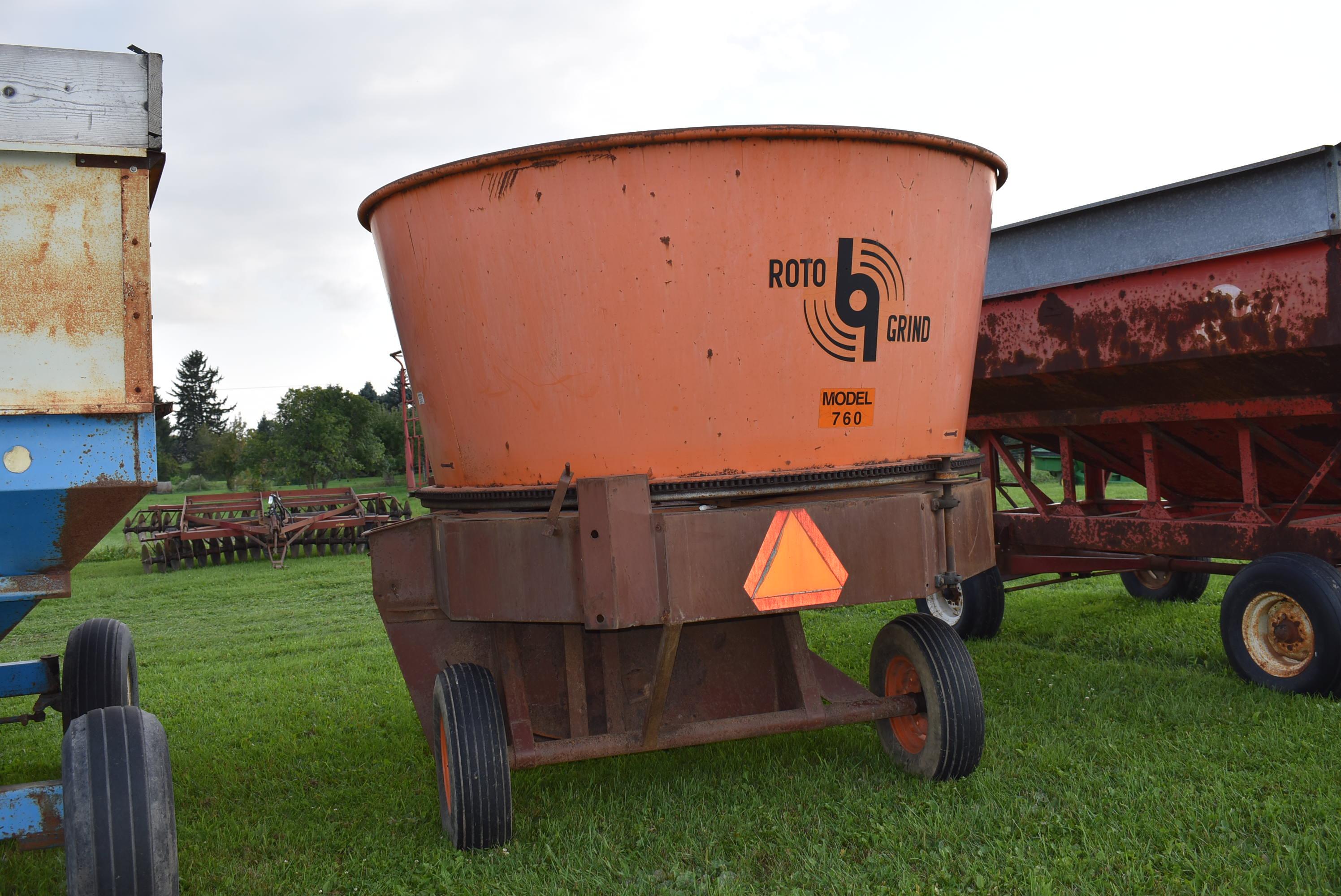 RotoGrind Model 760 Bale Chopper