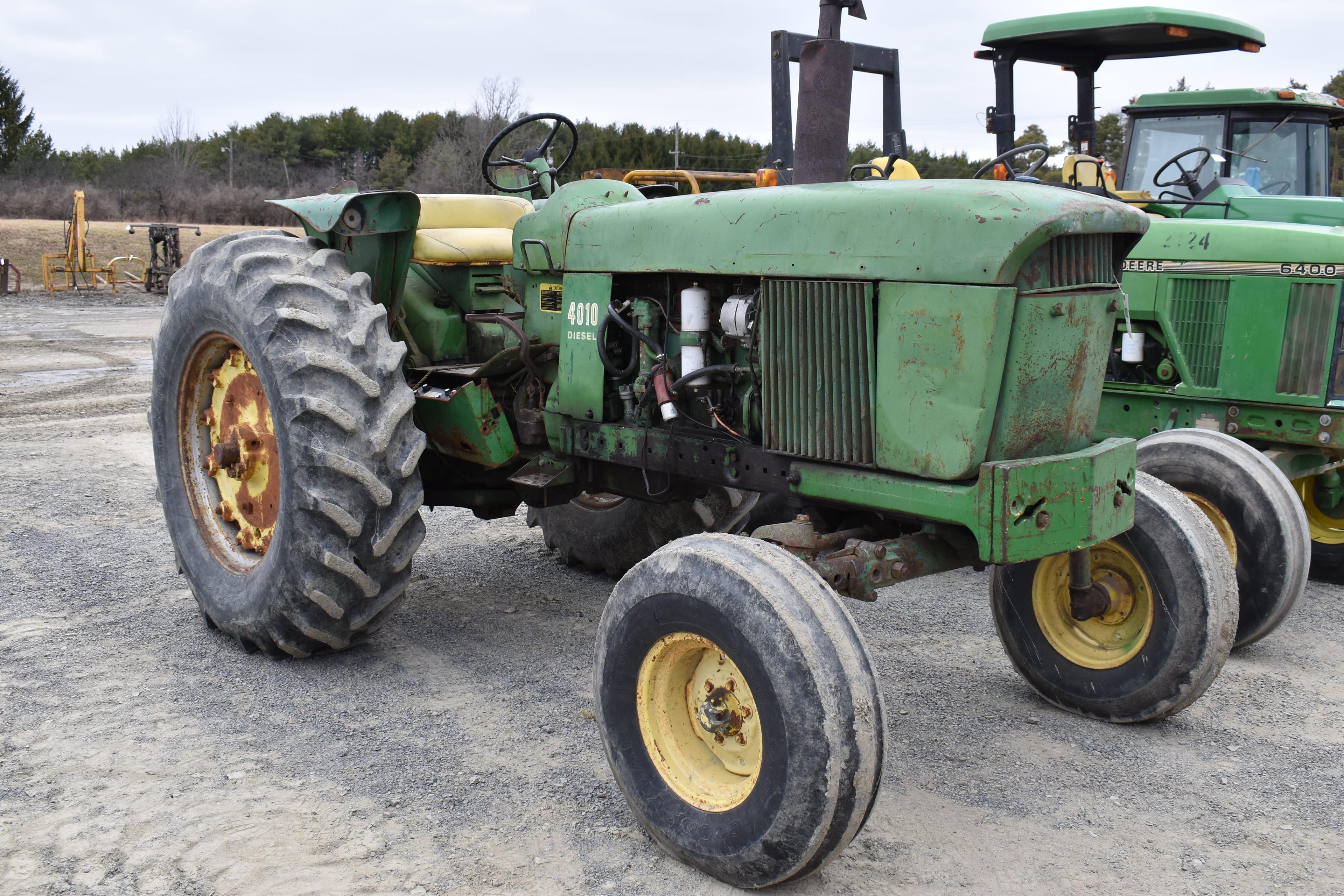 John Deere 4010 Tractor Shows 5852 Hrs