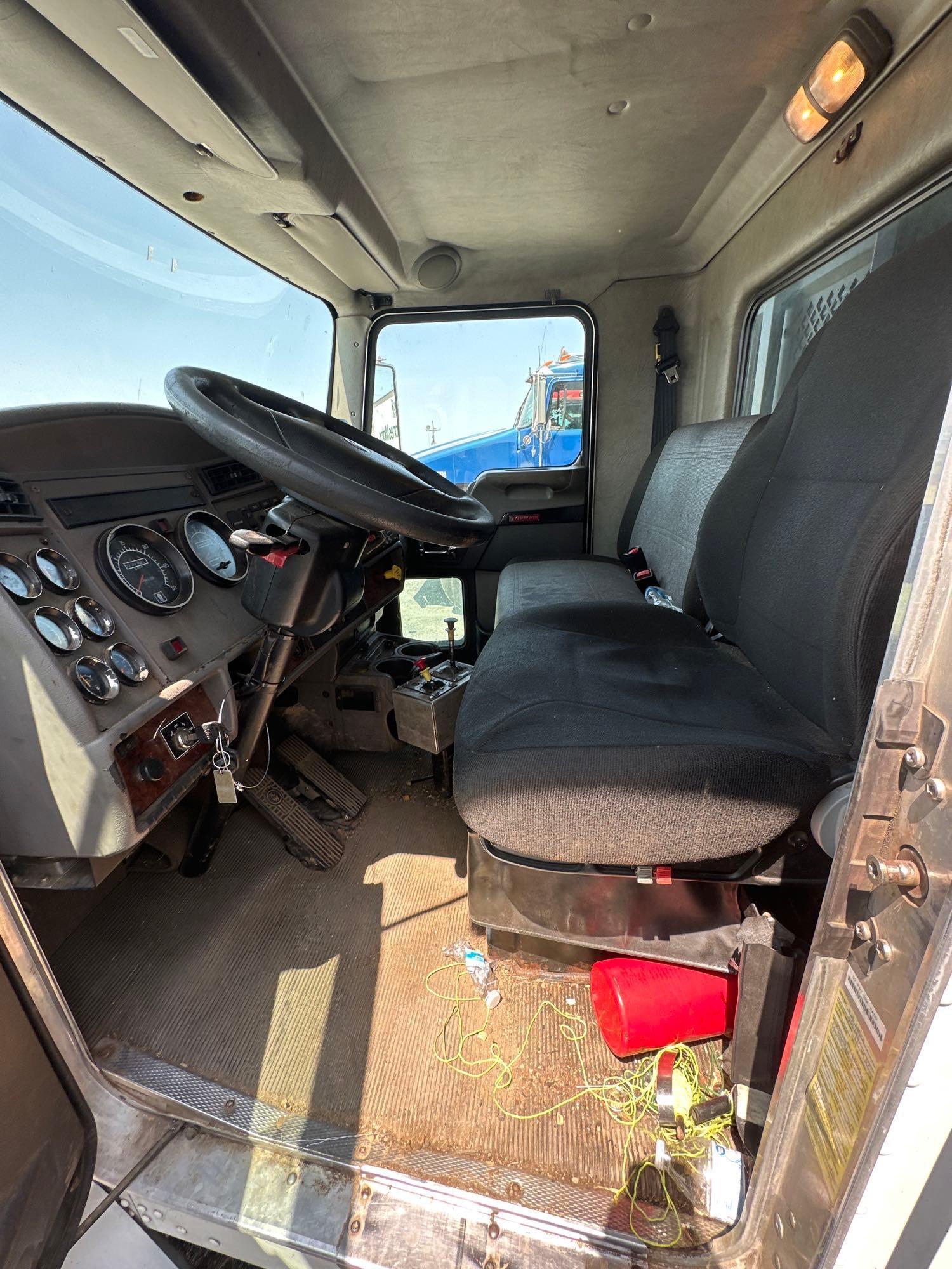 2008 Kenworth Landscapers Dump, **TRANSMISSION ISSUES**, Paccar Motor - Diesel, Automatic, Air
