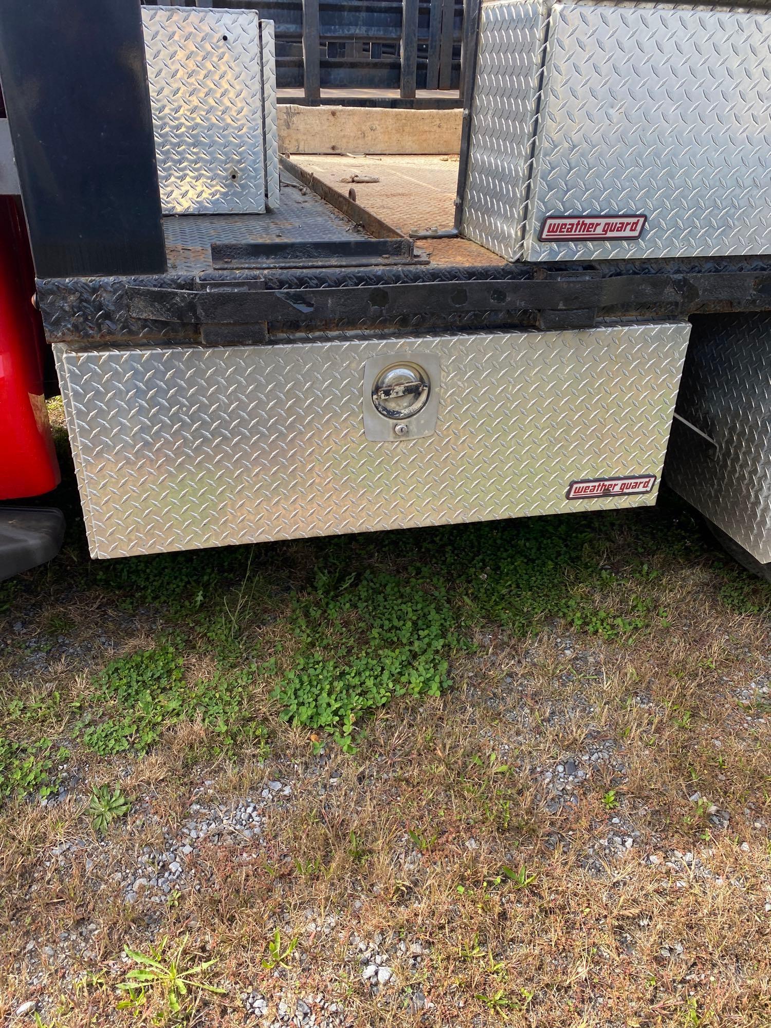 2013 Ford F550XL Flatbed, Dsl, Auto, Crew Cab, Weather Guard Boxes, VIN: 1FD0W5GT5DEA15173, Miles -