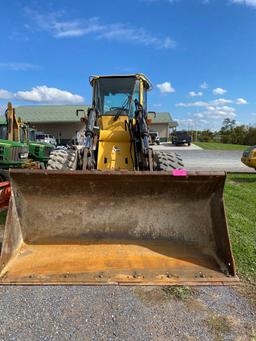 John Deere TC 62H, Cab, Heat, AC, 3rd Valve, Coupler, GP Bucket, 20.5R25 Rubber, SN: 573351, Hours: