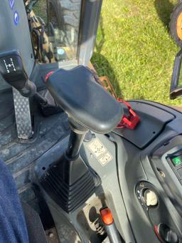 New Holland 655E, Cab, Heat, 4x4, Ext hoe, Aux Hyd, 4-n-1 Bucket, SN: 019165, Hours: 3663