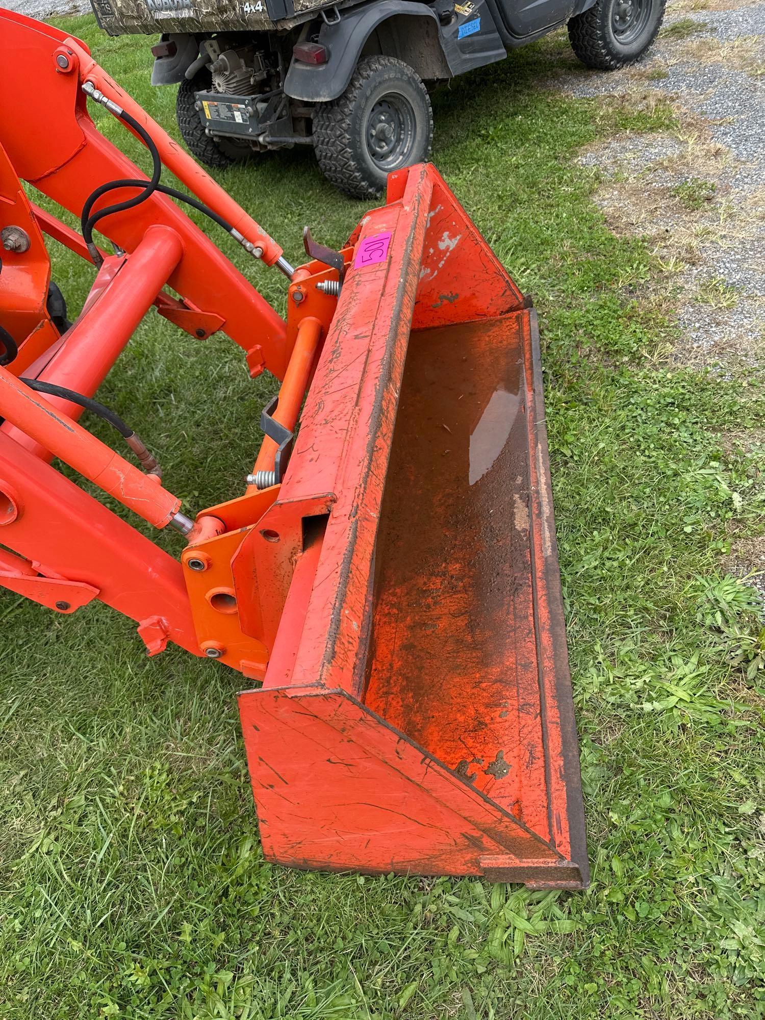 Kubota L4701 w/ LA765, SS Quick Attach, 3 PT PTO, 4x4, Hydstat, SN: L4701D59139, Hours: 504