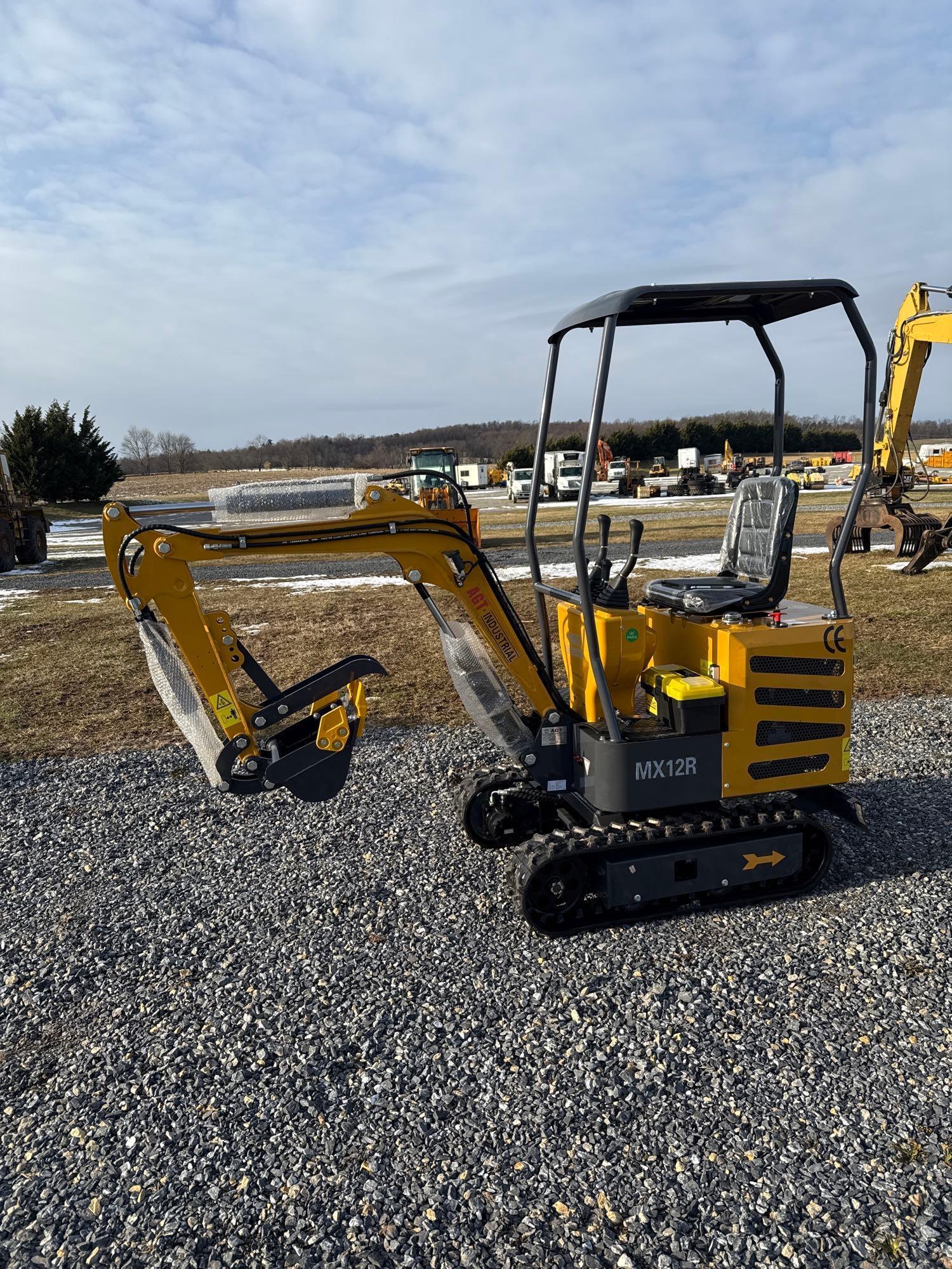 AGT MX12R Mini Excavator