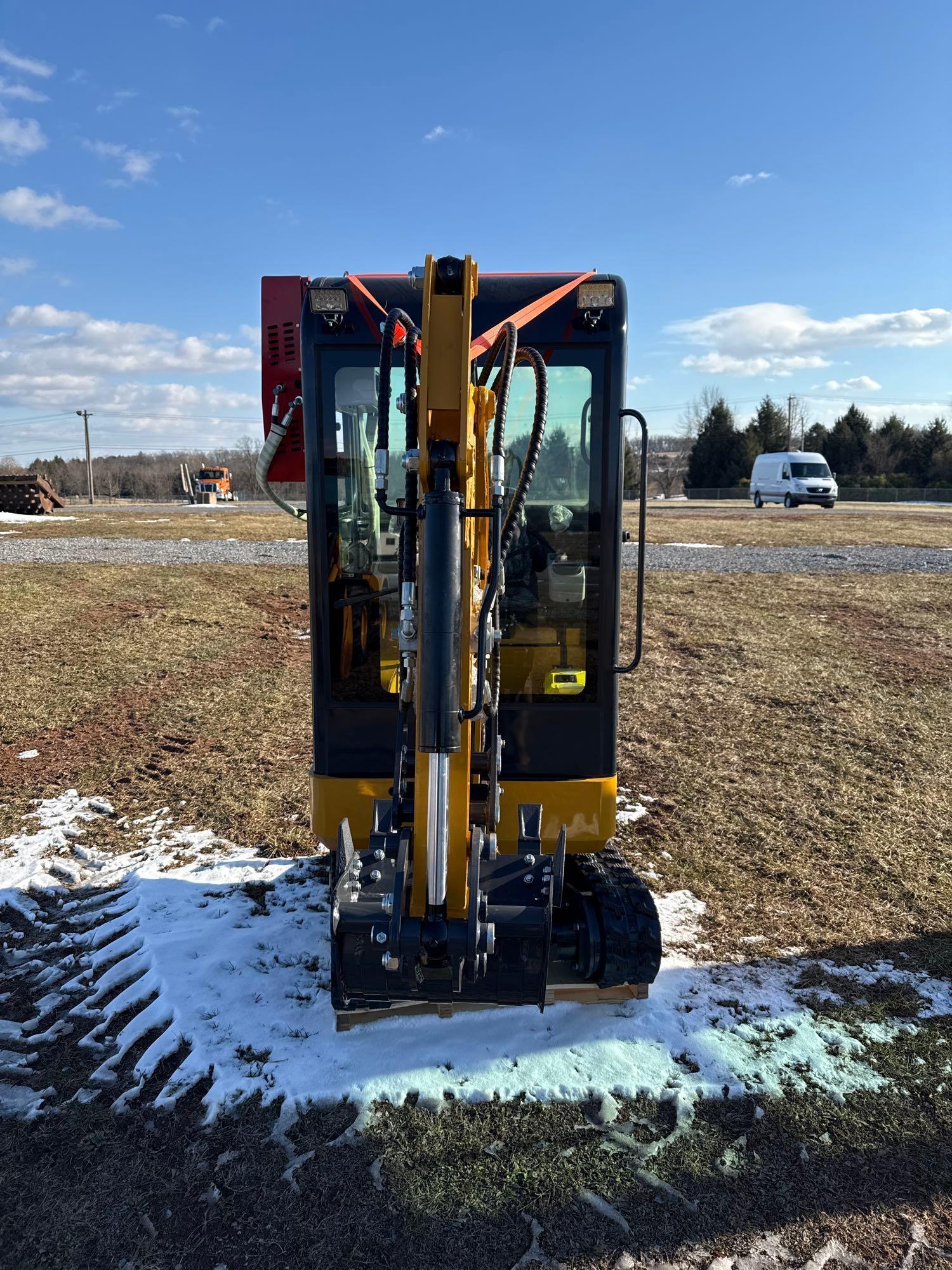 AGT QK18RXS-C Mini Excavator