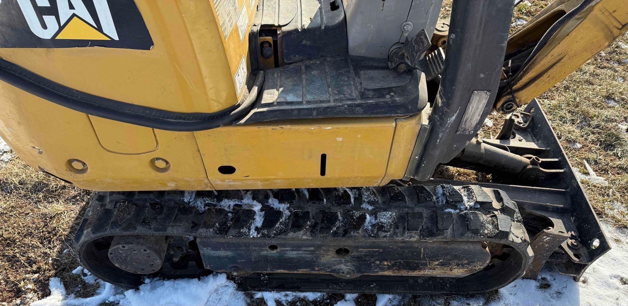 CAT 300.9D Mini Excavator