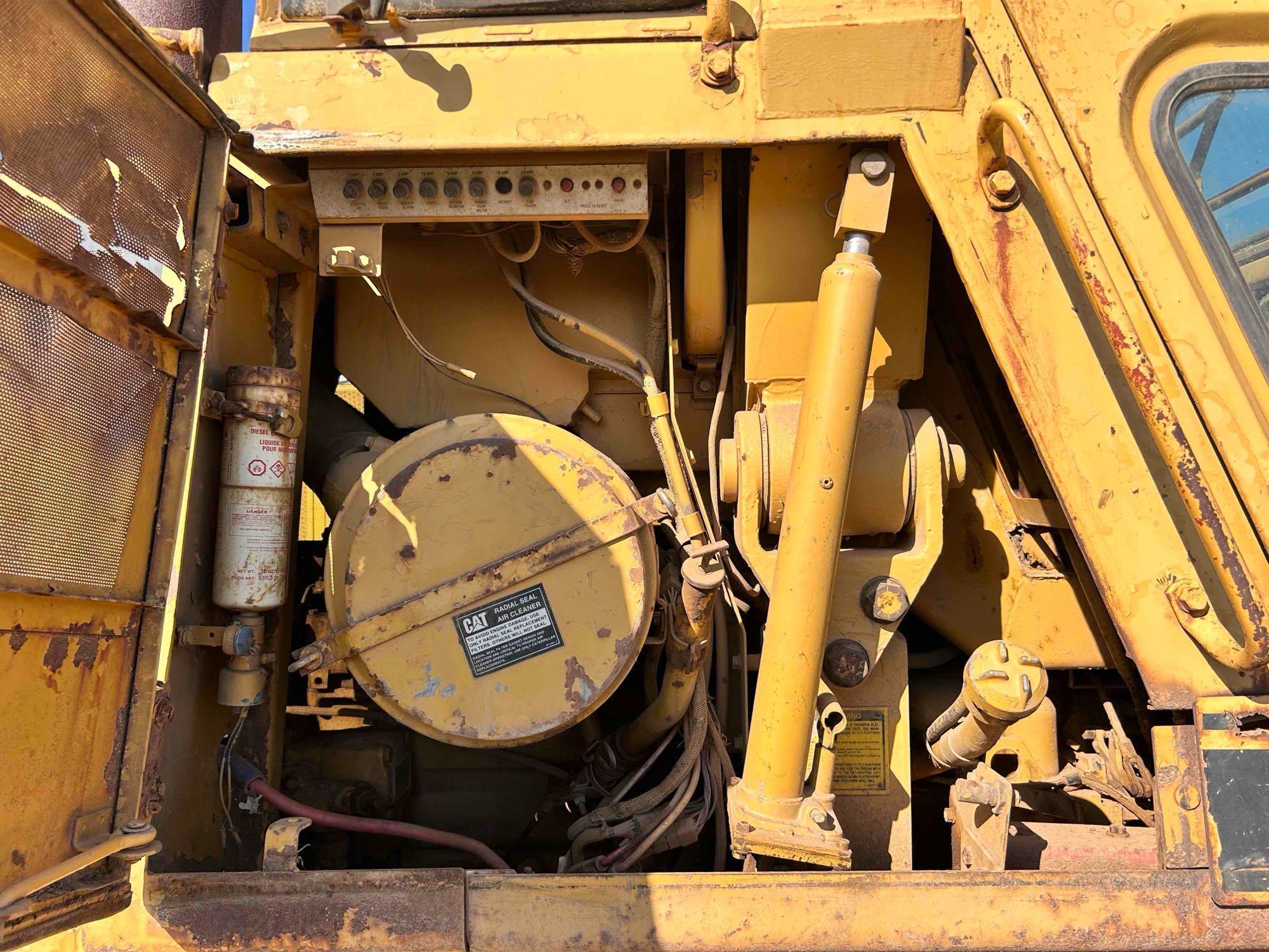 CAT 953