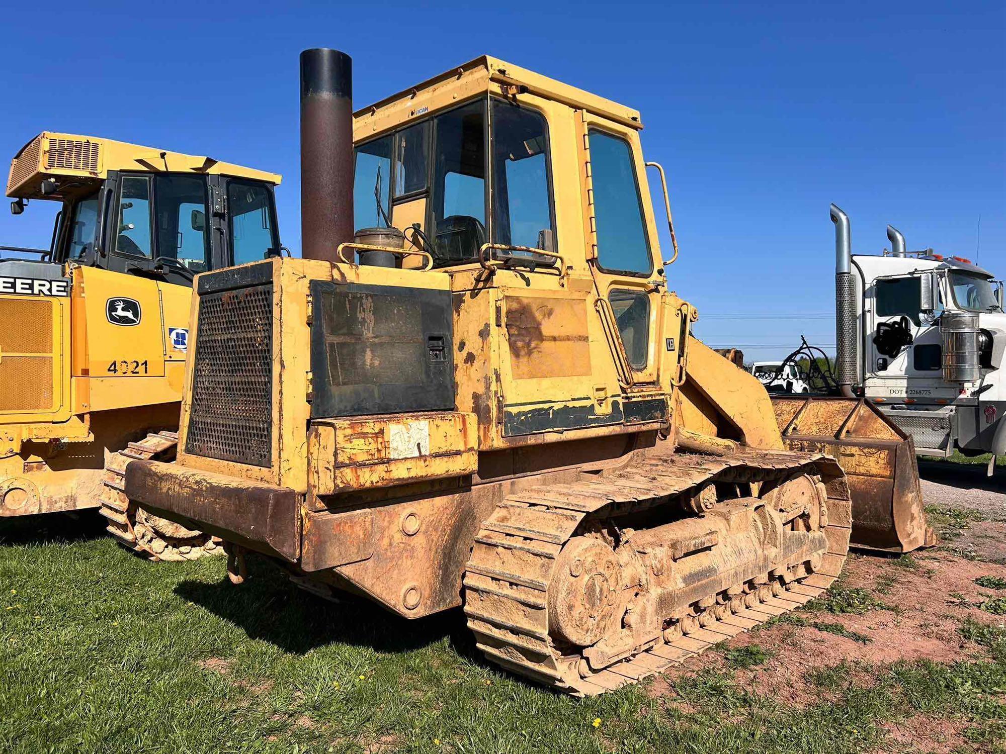 CAT 953