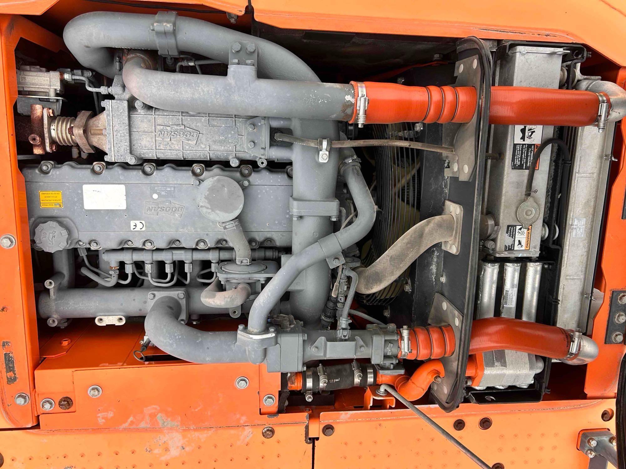 2014 Doosan DX180 LC-3