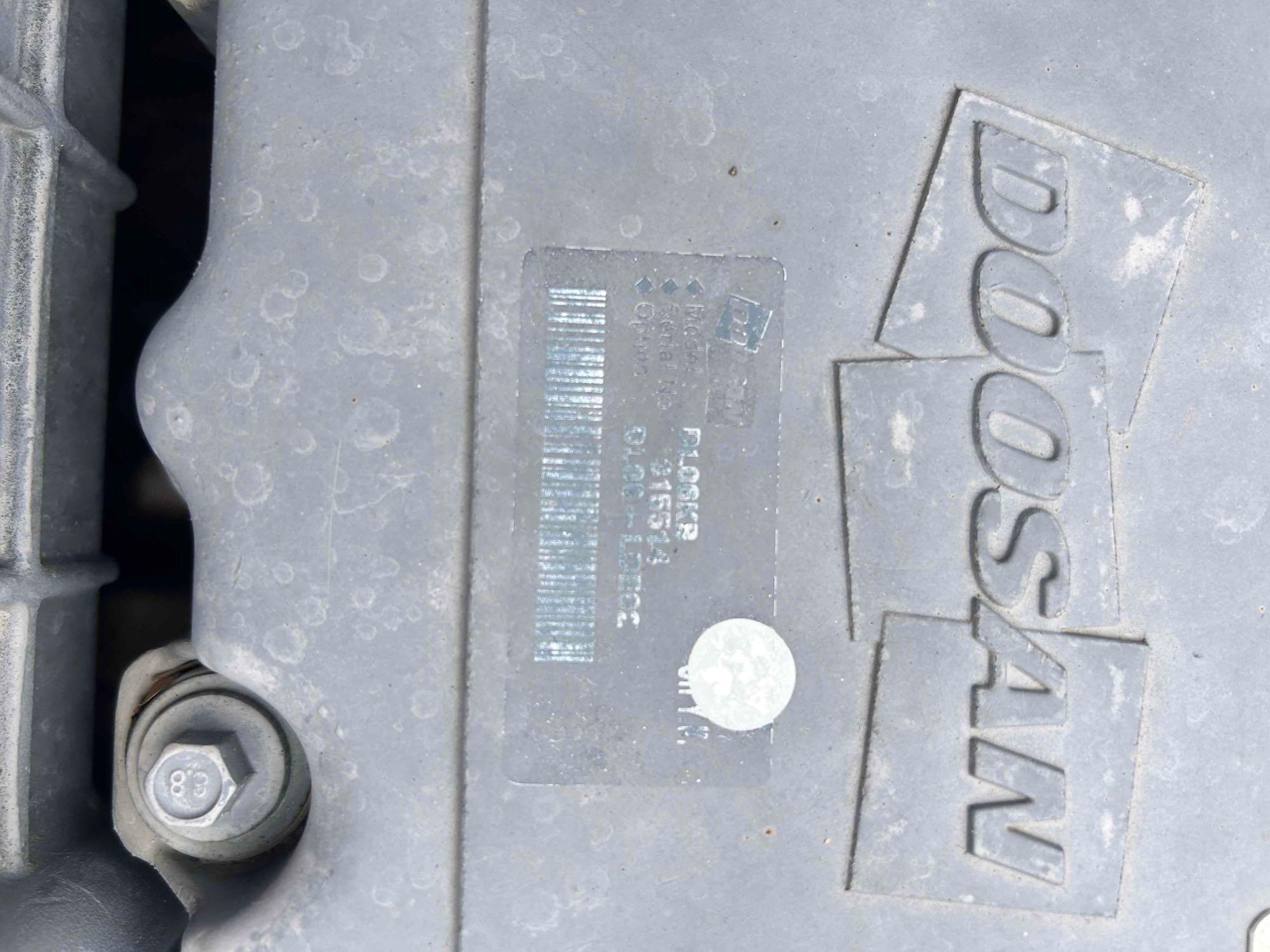 2014 Doosan DX180 LC-3