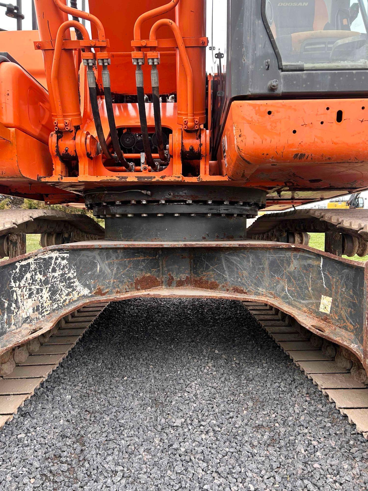2014 Doosan DX180 LC-3