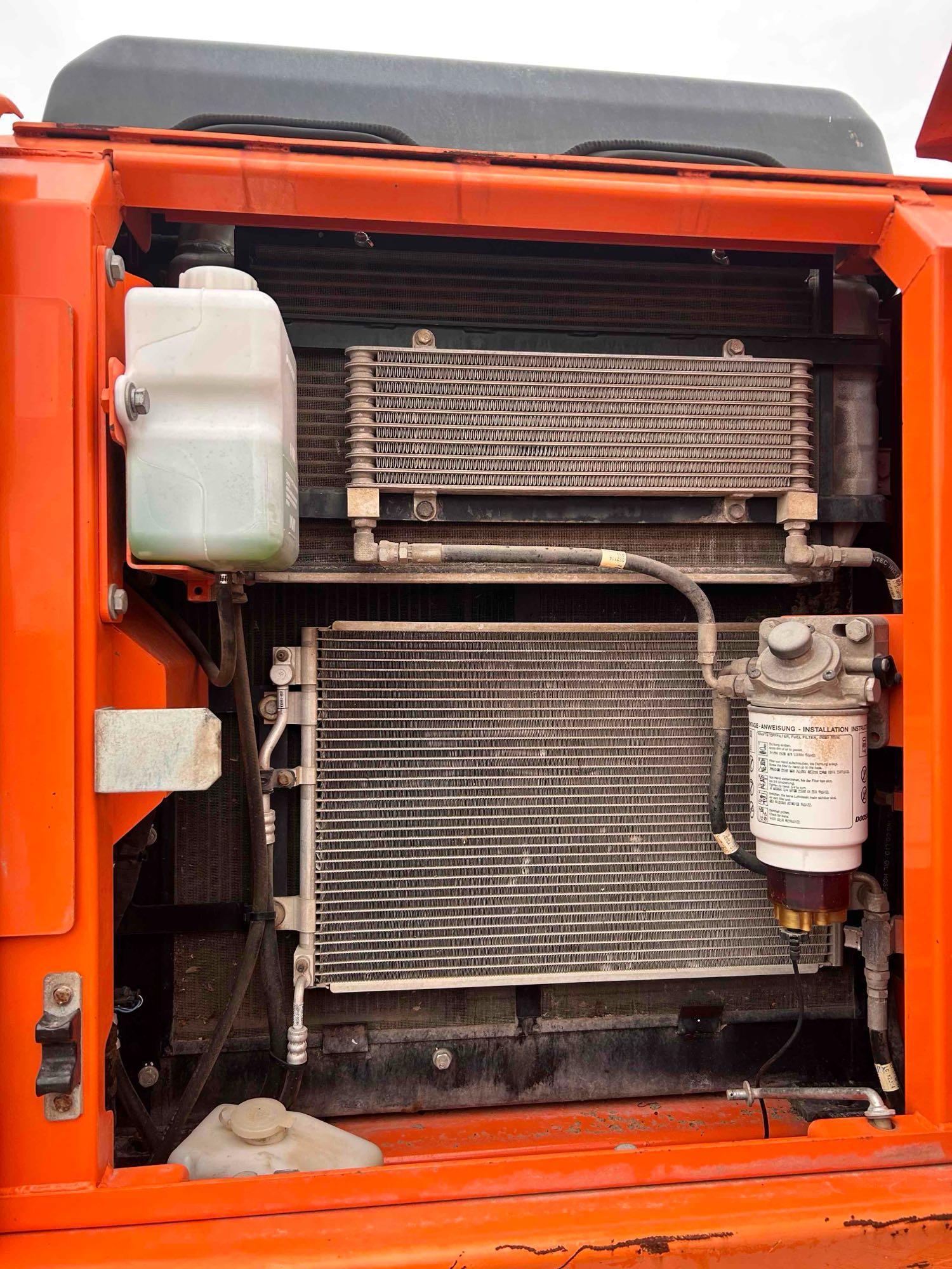 2014 Doosan DX180 LC-3
