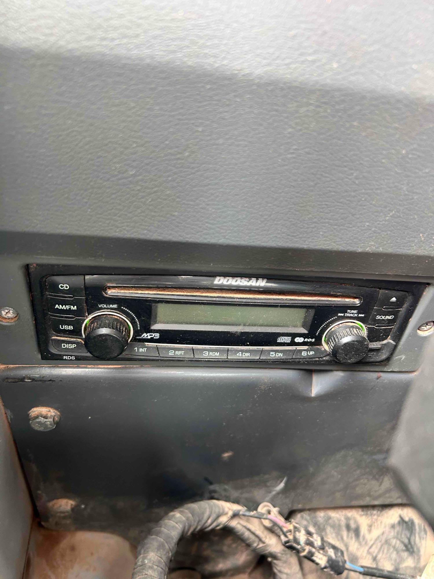 2014 Doosan DX180 LC-3