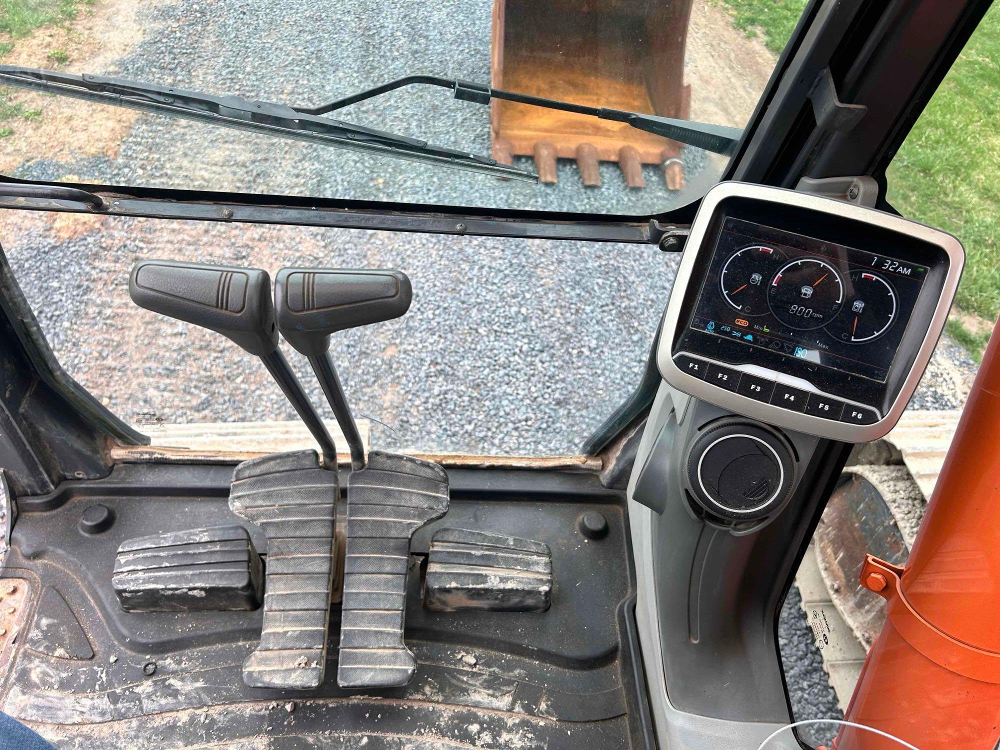 2014 Doosan DX180 LC-3